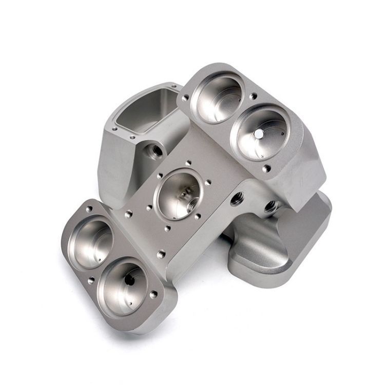 CNC Milling Milling Parts Páirteanna Alúmanaim Cruach Dhosmálta